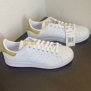 adidas White and Gold Athletic Shoes NWT